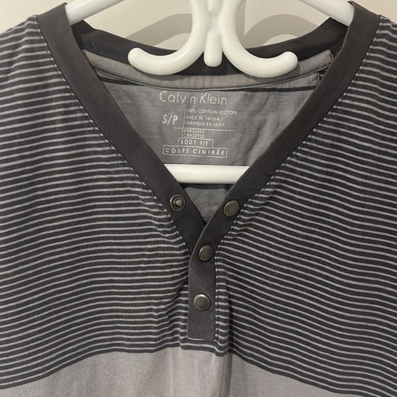 Calvin Klein t-shirt - Picture 3 of 3